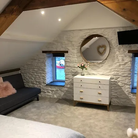 4 Quay View, Looe Villa Exterior photo