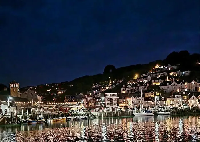 4 Quay View, Looe